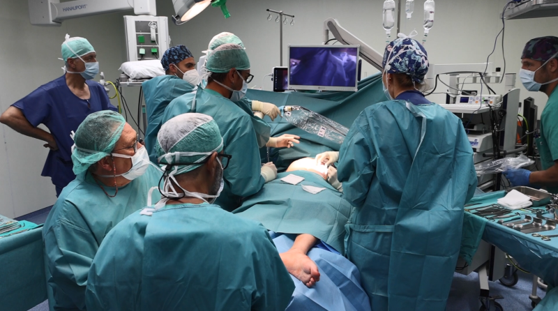Primera operación en Europa de reconstrucción del nervio frénico para que pacientes con una tetraplejía alta puedan volver a respirar